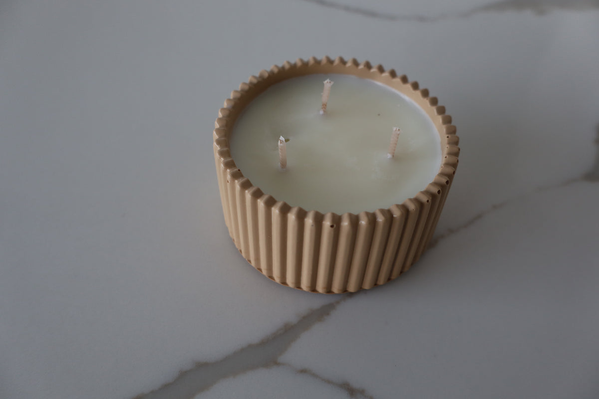 Ribbed Candle